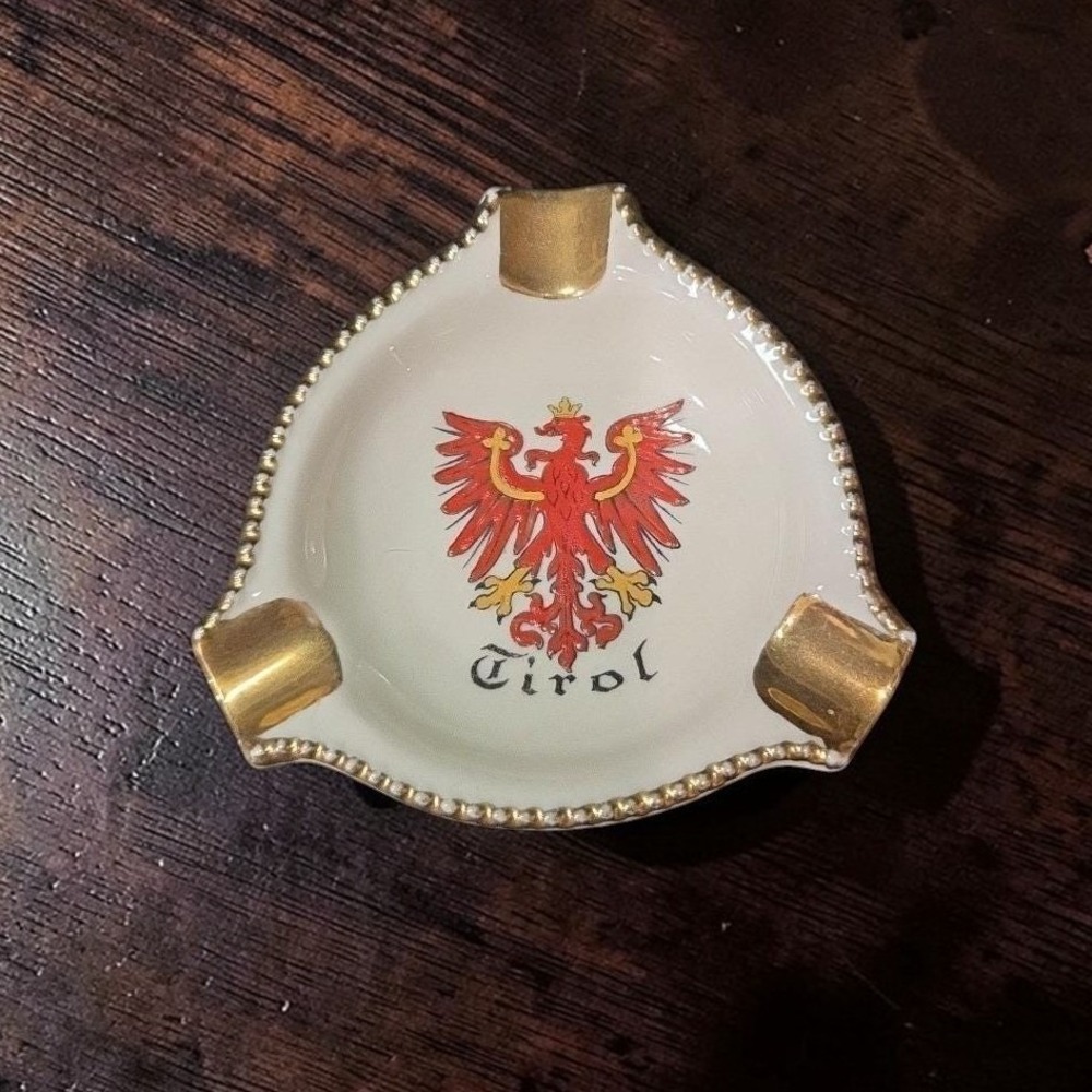 Bavaria Waldershof Tirol Germany Ashtray, Hand-Painted Red Eagle Coast‎ of Arms